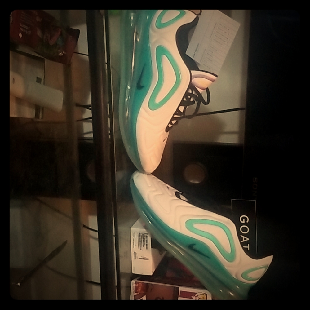 *Airmax 720*